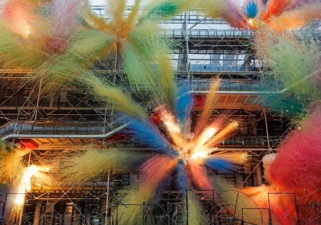 Centre Pompidou’da Son Karnaval: Ateşle Dolu Veda
