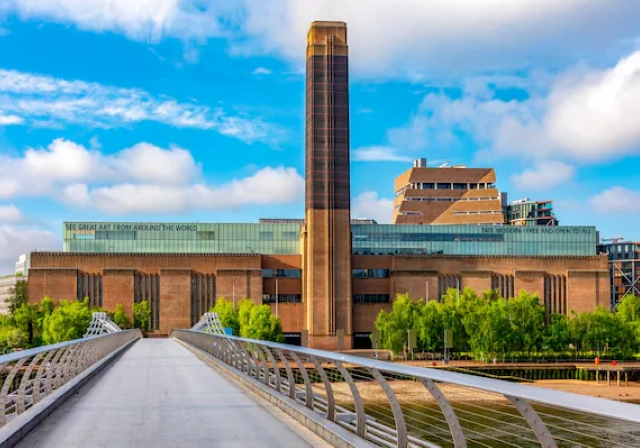 Tate Modern 26 Yaşında: Elektrik Santralinden Dünyanın En Çok Ziyaret Edilen Müzelerinden Birine