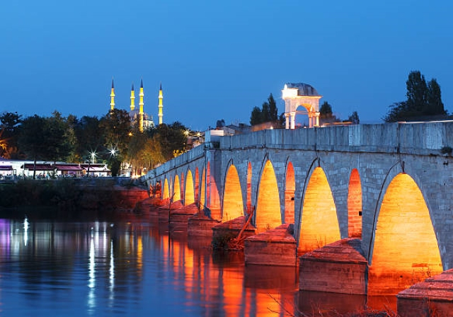 Edirne Bienali İlk Edisyonuyla Zamanlar, Kültürler ve İnsanlar Arasında Köprüler Kurmaya Hazırlanıyor