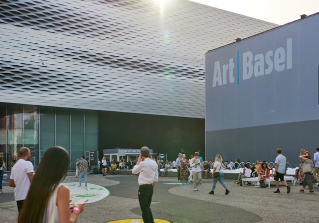 Art Basel in Basel 15-18 Haziran 2023 Tarihleri Arasında Messe Basel'de!