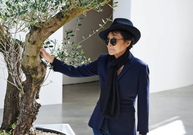 Yoko Ono'nun "İçses ve İçyapı" Sergisi Sakıp Sabancı Müzesi'nde Kapılarını Açtı