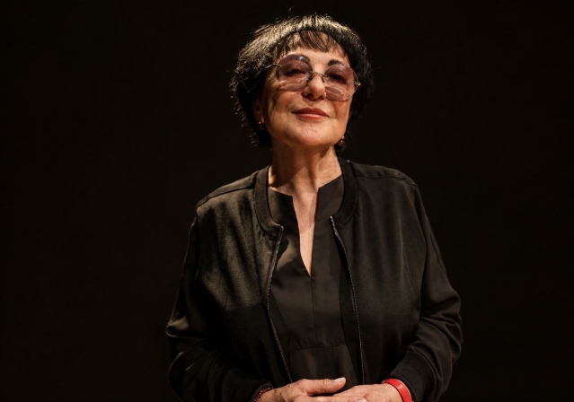 Bağların Anatomisi: Azade Köker’den "Stolon"