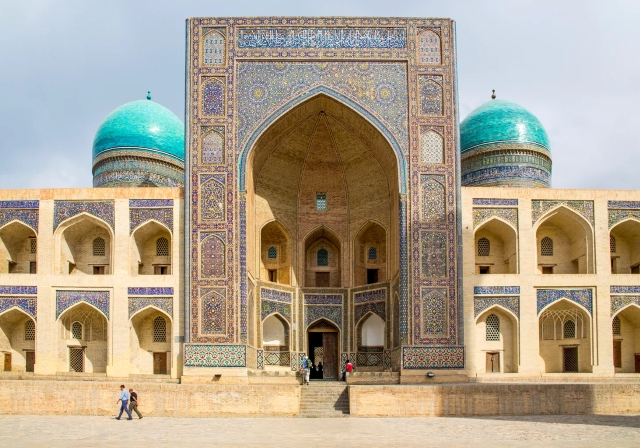 Özbekistan'da Bir İlk: Buhara Bienali