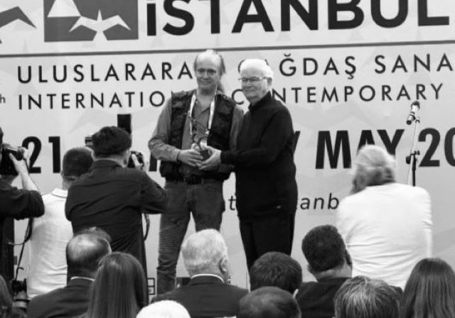 ARTCONTACT İSTANBUL Uluslarası Çağdaş Sanat Fuarında  Ödüller Sahiplerini Buldu